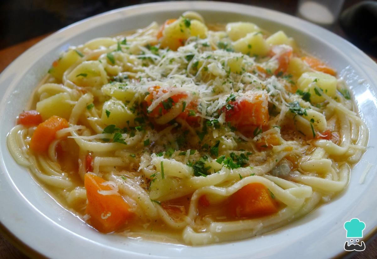 Recette de soupe végétarienne aux nouilles