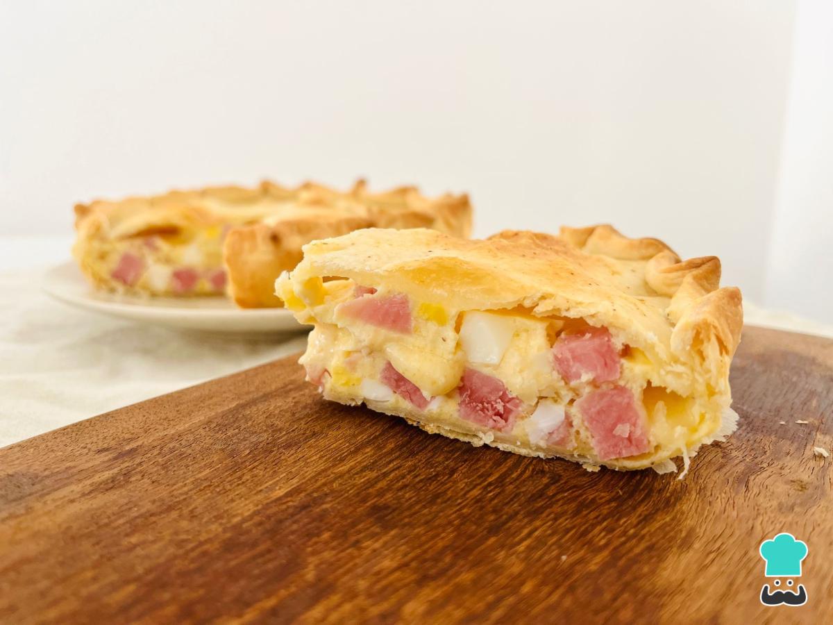 Recette de tarte au jambon, fromage et œufs durs