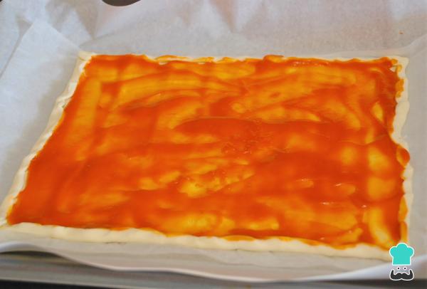 Recette de pizza au thon et jambon d'York - Étape 1