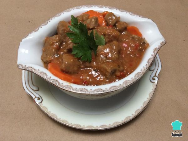 Recette de goulasch ou goulasch hongrois - Étape 7
