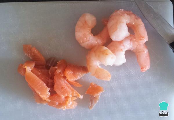Recette de Salade de Pâtes au Saumon Fumé et Crevettes - Étape 3