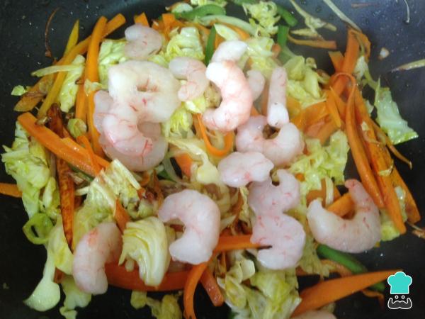 Recette de nouilles chinoises aux crevettes - Étape 5