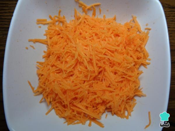 Recette de Salade de pommes et carottes à la crème - Étape 3