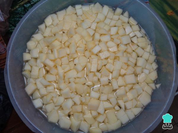 Recette de Salade de Pommes à l'Ananas et aux Noix - Étape 2