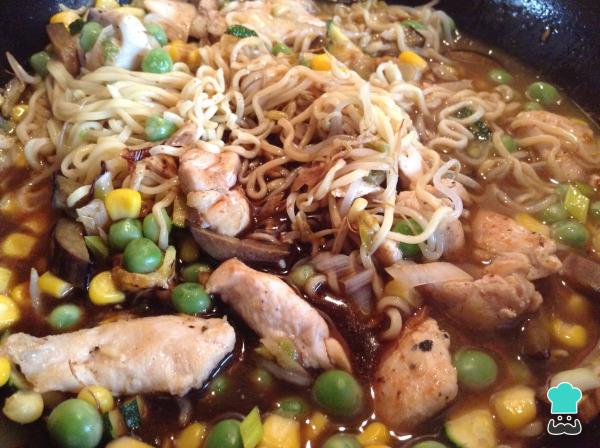 Recette de poulet Yakisoba - Étape 11