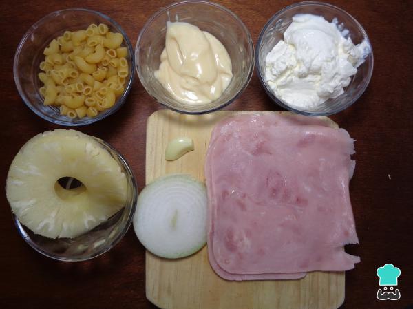 Recette de Salade de coudes au jambon et à l'ananas - Étape 1