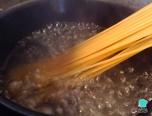 Recette de spaghettis à l'orange - Étape 2