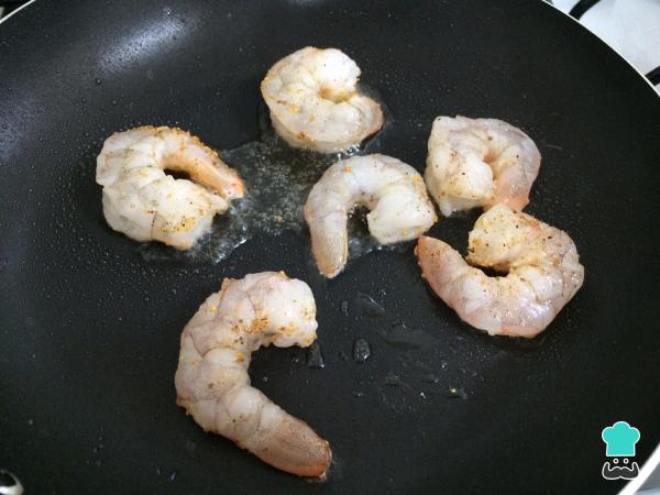 Recette de pâtes cajun aux crevettes - Étape 2
