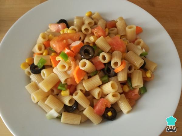 Recette de salade de pâtes à grains entiers et légumes - Étape 7