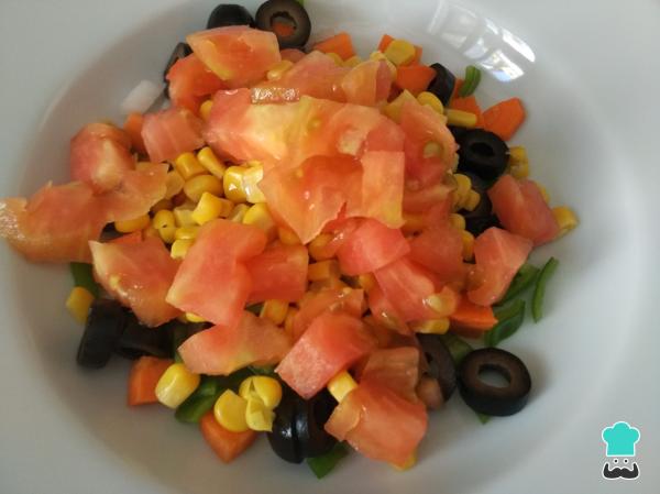 Recette de salade de pâtes à grains entiers et légumes - Étape 5