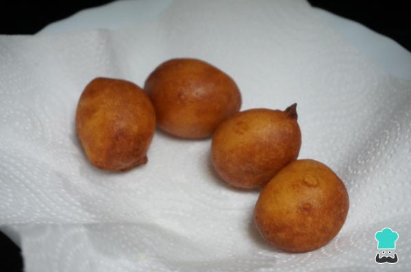 Recette de beignets au yaourt grec - Étape 5