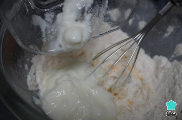 Recette de beignets au yaourt grec - Étape 2