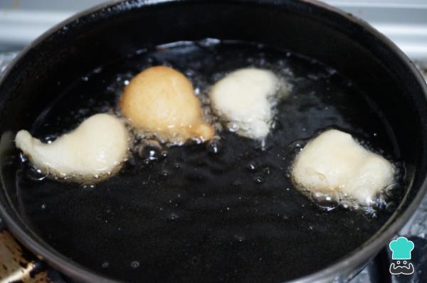Recette de beignets au yaourt grec - Étape 4