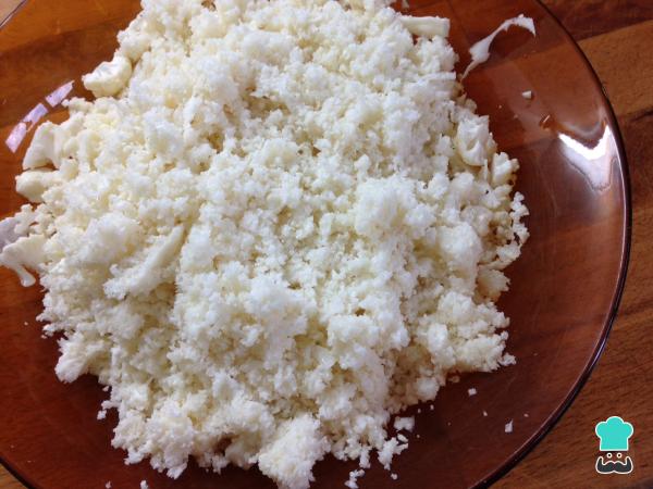 Recette de pâte à pizza au chou-fleur - Étape 2