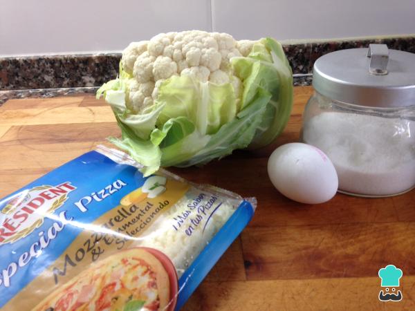 Recette de pâte à pizza au chou-fleur - Étape 1