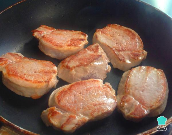 Recette de SIMPLE IBÉRIQUE AUX PIQUILLOS - Étape 3