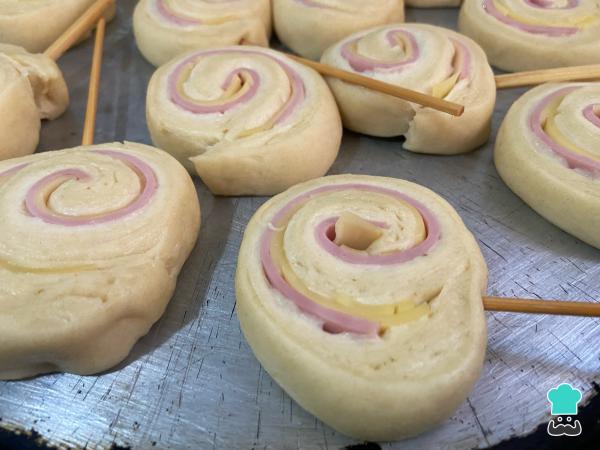 Recette de sucettes en pâte feuilletée - Étape 12