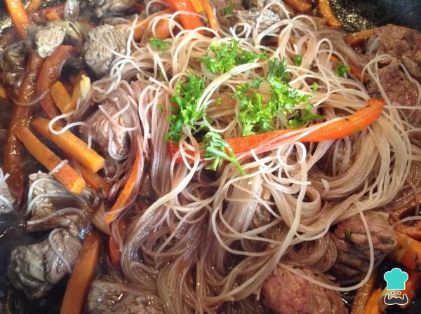 Recette Nouilles de riz sautées à la viande - Étape 7