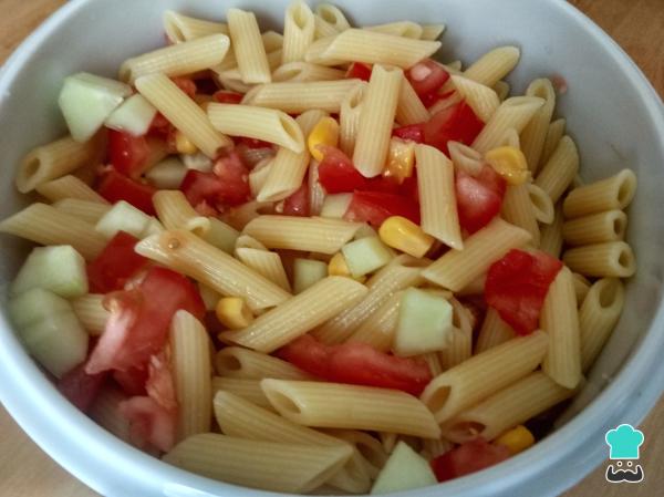 Recette de salade de pâtes avec sauce au yaourt - Étape 5