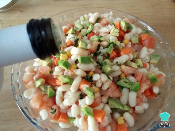 Recette de Salade de Légumineuses à l'Avocat - Étape 6