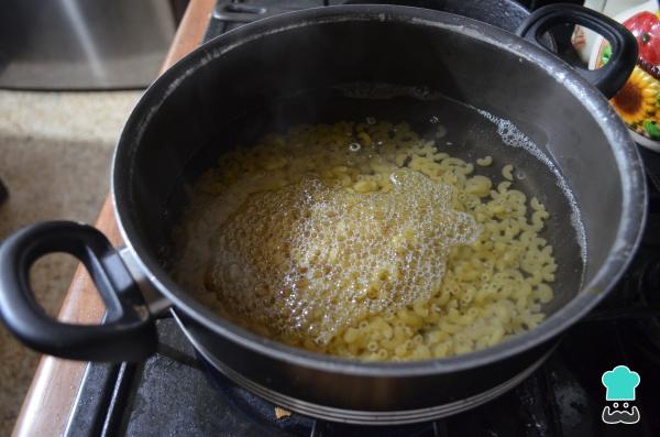 Recette des Coudes à la fleur de potiron - Étape 2