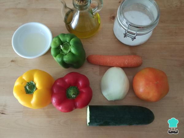Recette traditionnelle andalouse de pipirrana - Étape 1