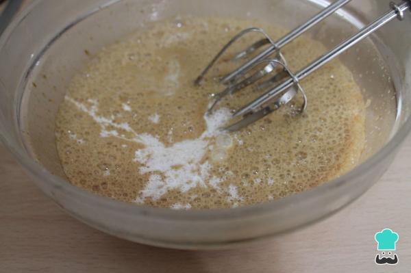 Recette de gâteau au nougat et au jaune grillé - Étape 3