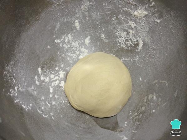 Recette de pizza aux quatre fromages - Étape 3