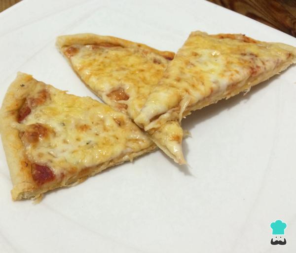Recette de pizza aux quatre fromages - Étape 6