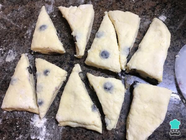 Recette de Scones au citron et aux myrtilles - Étape 6