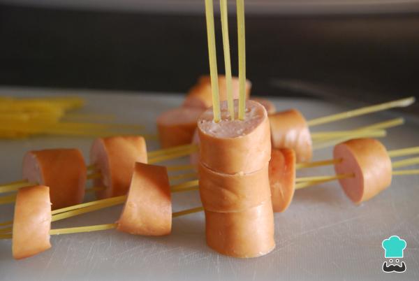 Recette de Spaghetti aux saucisses pour enfants - Étape 2