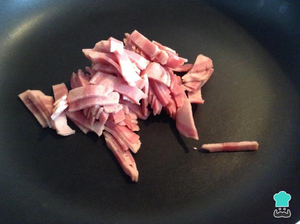 Recette de pizza carbonara - Étape 2