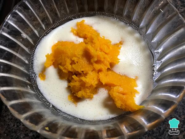 Recette saine de gâteau à la citrouille sans sucre - Étape 3
