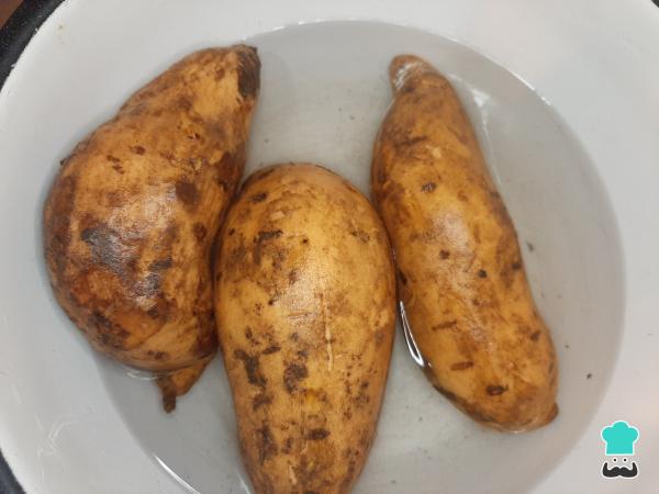 Recette de pain aux patates douces - Étape 1