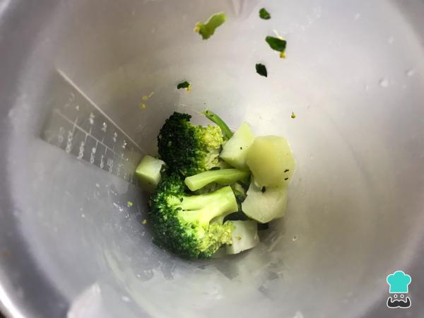 Recette de pain au brocoli - Étape 1