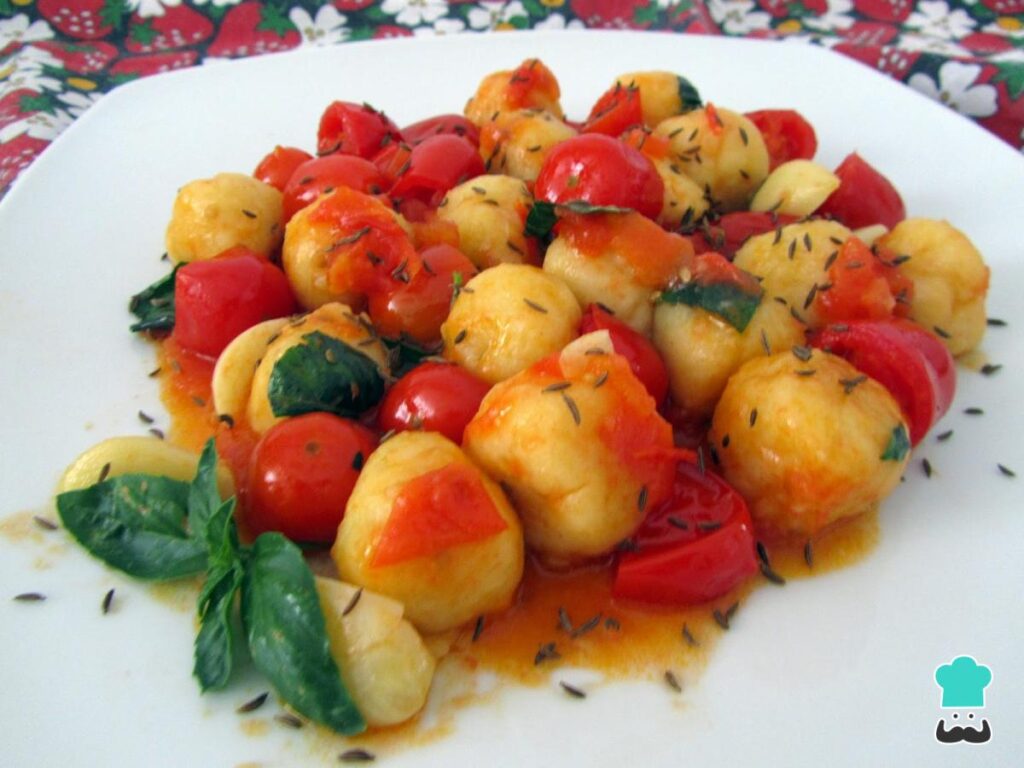 Recette de gnocchis faciles à la sauce tomate