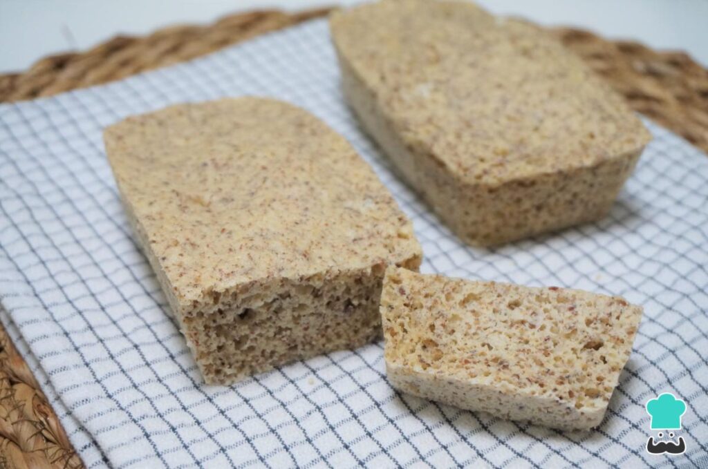 Recette de pain céto au micro-ondes