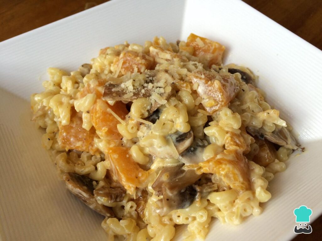 Recette de pâtes au potiron et champignons