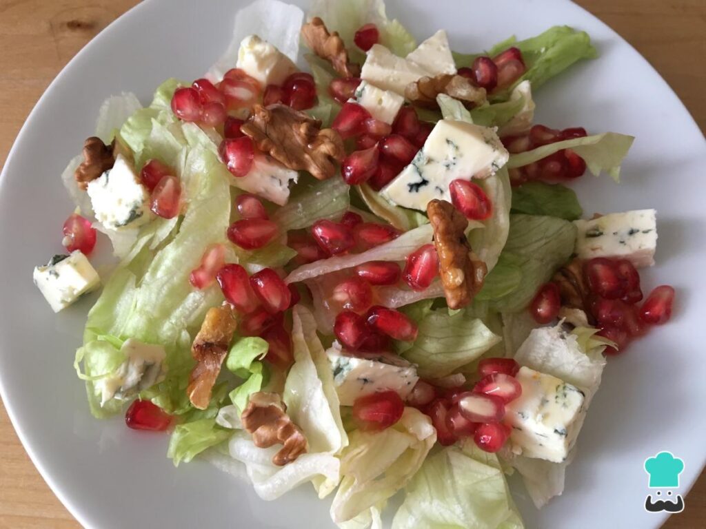 Recette de salade de grenade et fromage bleu