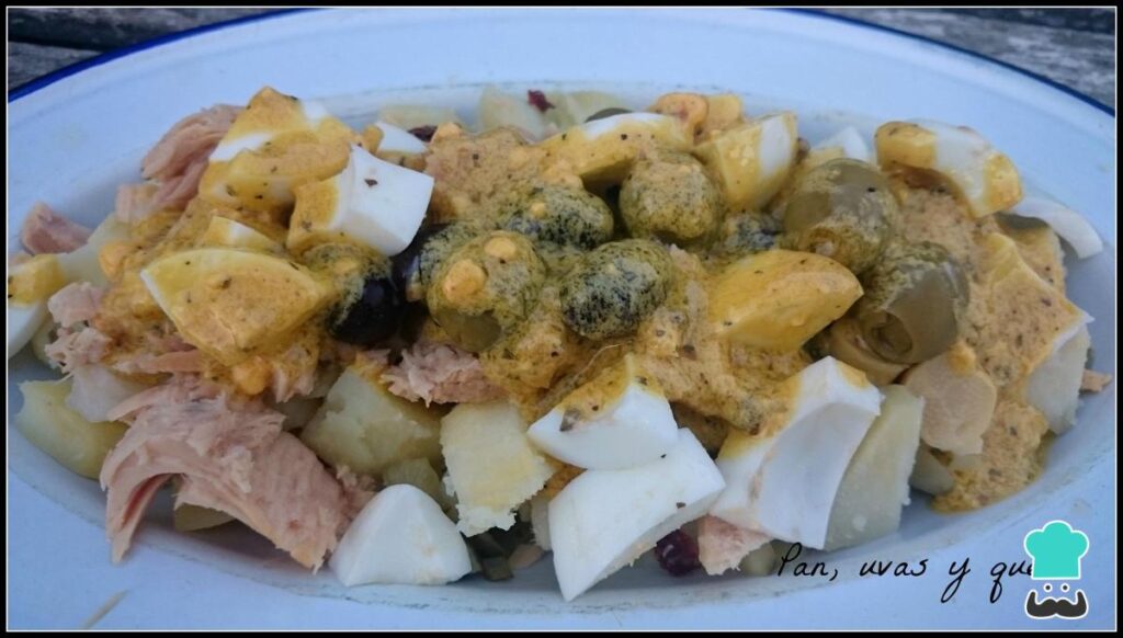 Recette de salade de pommes de terre à la vinaigrette à la moutarde