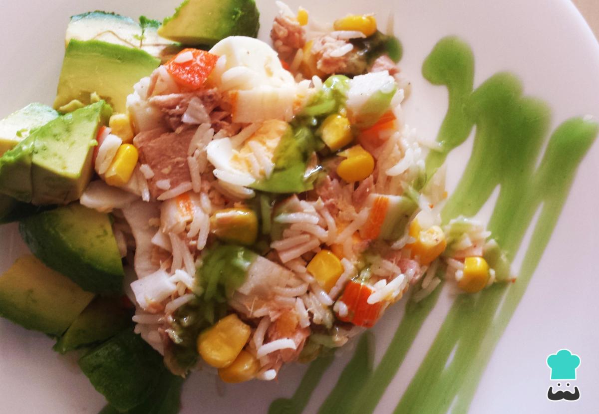 Recette de salade de riz, thon et avocat