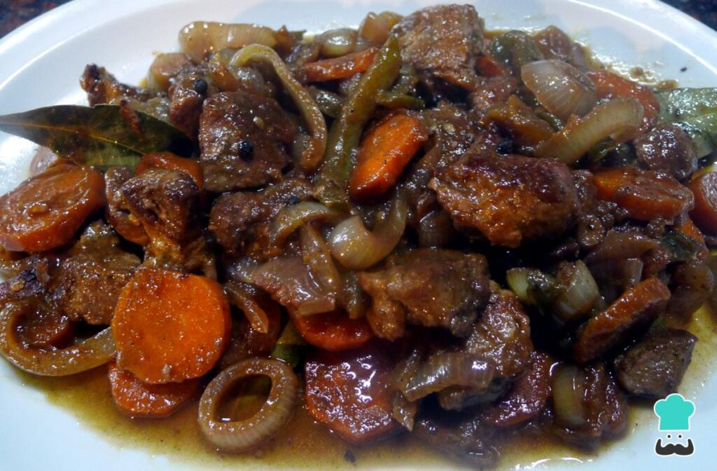 Recette de surlonge en sauce au vin rouge