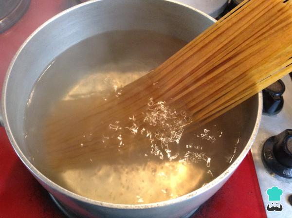 Recette Spaghetti au parmesan - Étape 2