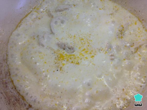 Recette de pâtes au poulet à la sauce Alfredo - Étape 3