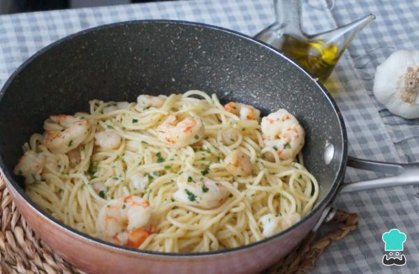 Recette Spaghetti aux crevettes à l'ail - Étape 8