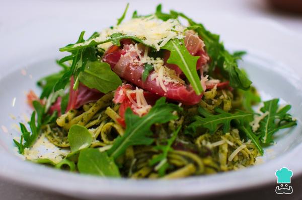 Recette facile de spaghettis au pesto – Étape 5