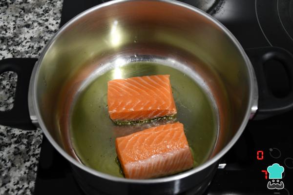 Recette Saumon à la sauce verte - Étape 1