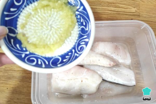 Recette Moqueca de peixe (ragoût de poisson) - Étape 1