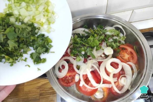 Recette de Moqueca de peixe (ragoût de poisson) - Étape 6