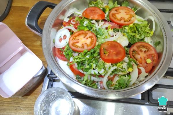 Recette de Moqueca de peixe (ragoût de poisson) - Étape 9